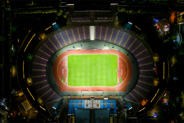 LED体育照明怎么选：从技术原理到场馆应用的专业指南